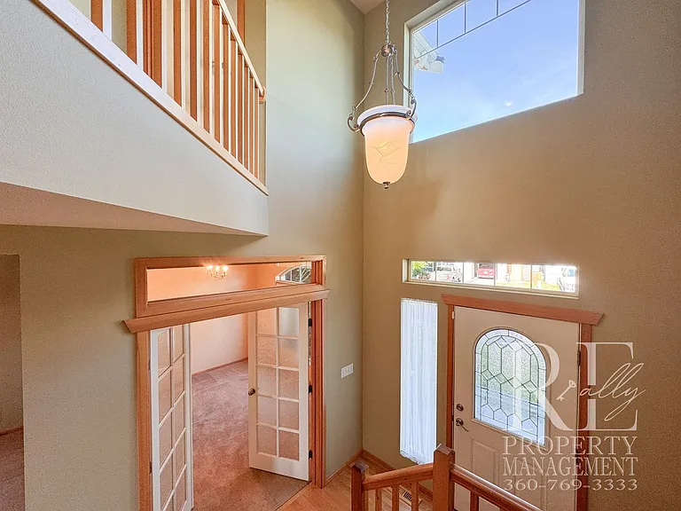 18128 Mount Walker Dr NE — Photo 3