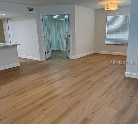 3rd image of 665 Youngstown Pkwy APT 265