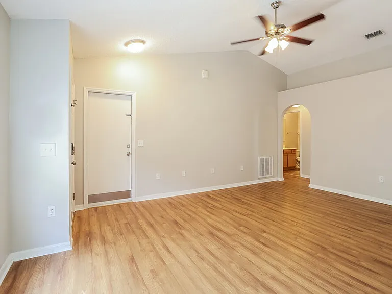 13517 Padron Ct — Photo 3