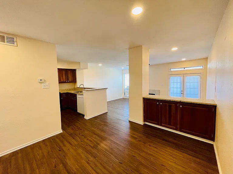 3410 Country Club Dr W #192 — Photo 6