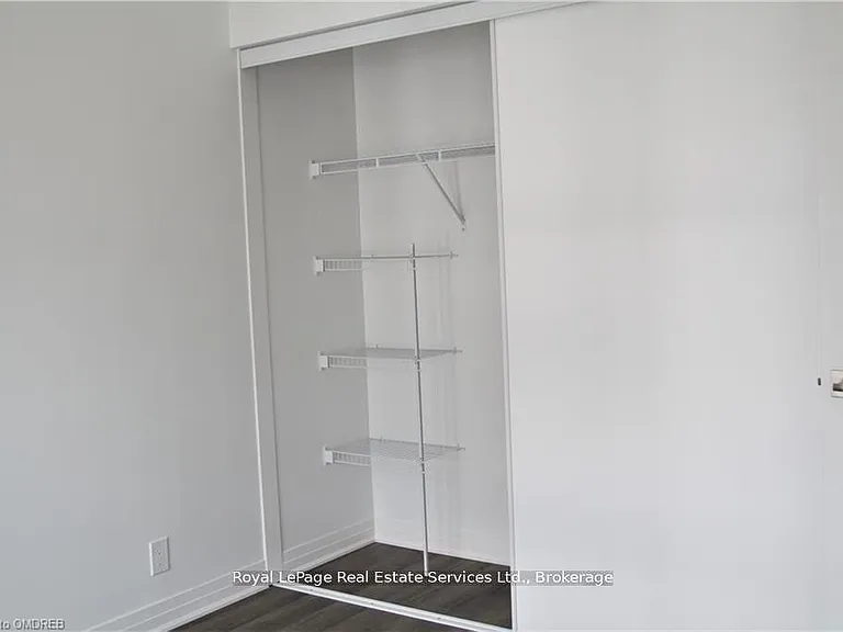 102 Grovewood Cmn #511 — Photo 17