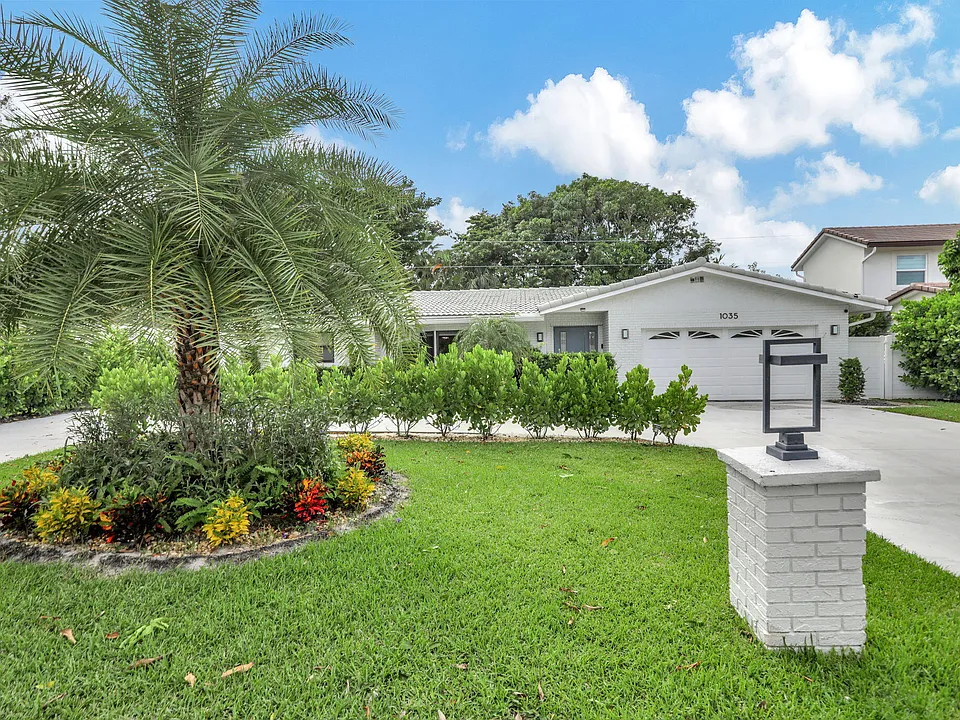 1035 NW 5th Ave
