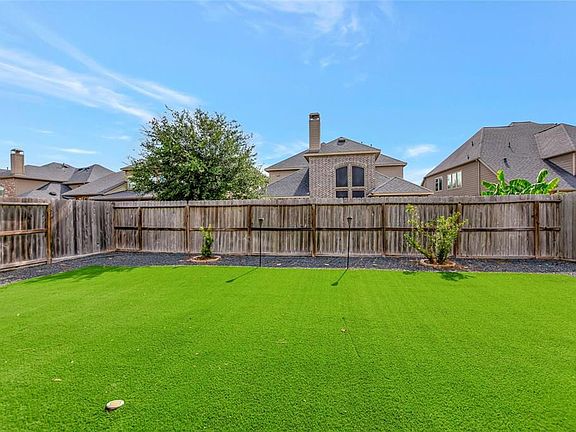 3rd image of 3427 Crescent Vista Dr