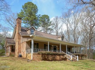12422 Hand Rd, Collinsville, MS 39325