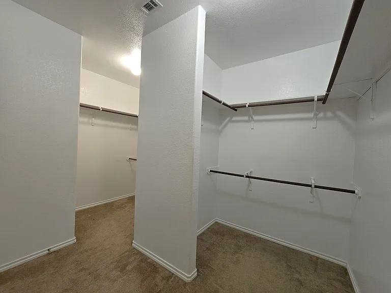3614 Rusack Dr — Photo 31