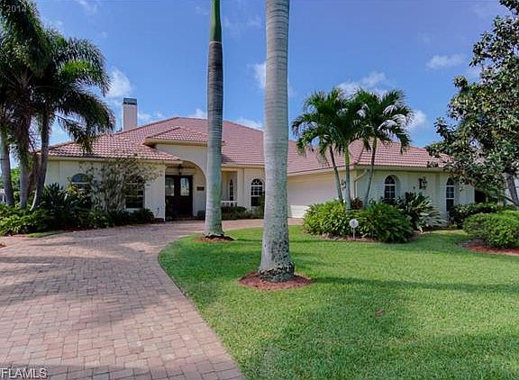 2nd image of 408 Snow Dr