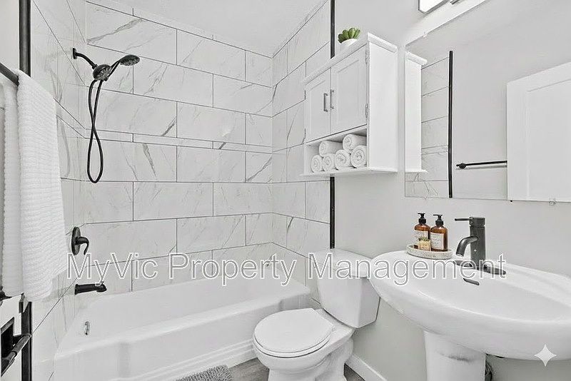 1st image of 10047 154th St NW