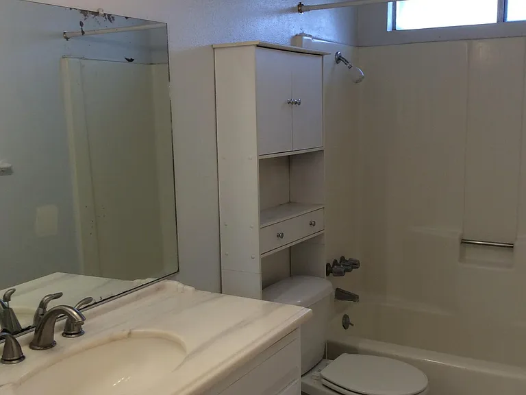 610 Jeremy Ct — Photo 6
