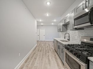 1156 S 52nd St #3, Philadelphia, PA 19143