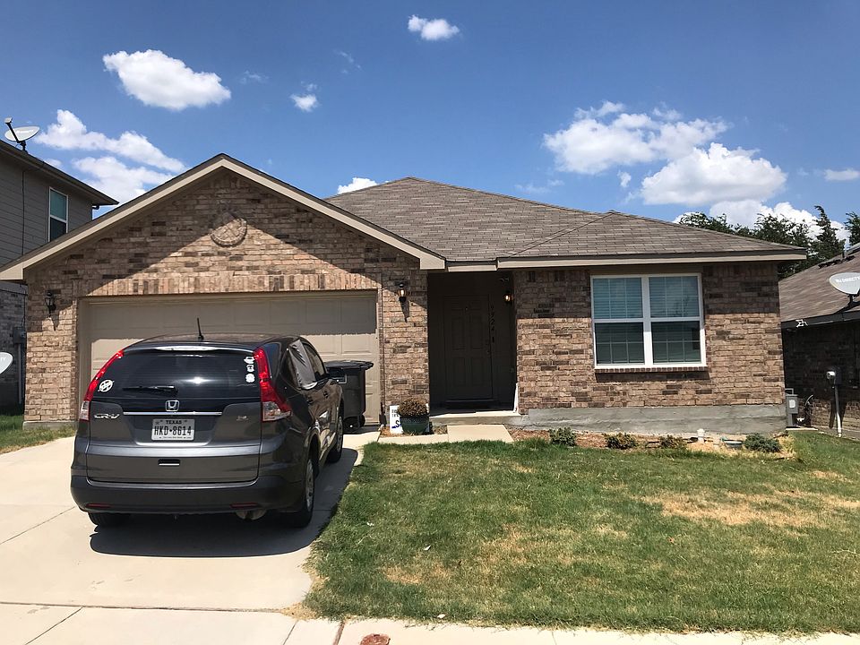 1st image of 9924 Fressia Ln