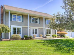 6 Penn Ln, Middletown, NJ 07748