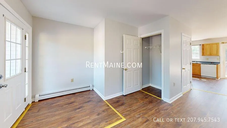 2 bed, 930 sqft, $1,700 — Photo 4