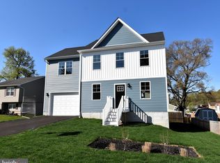 7704 Highpoint Rd, Baltimore, MD 21226