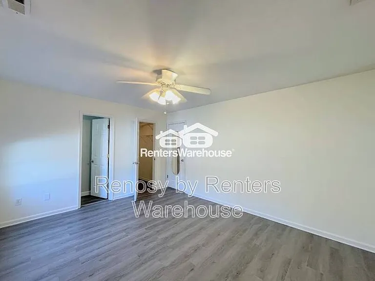 2801 Leeds Ct — Photo 16