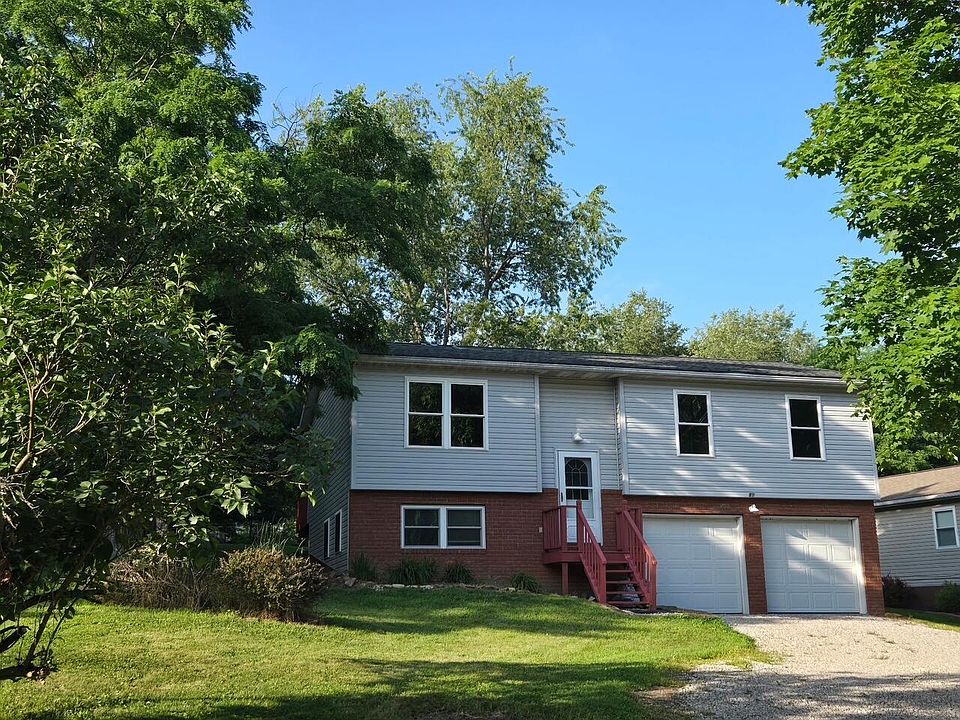 1st image of 190 Crabapple Dr