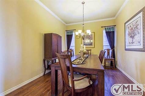5th image of 4505 Lakeside Hollow St