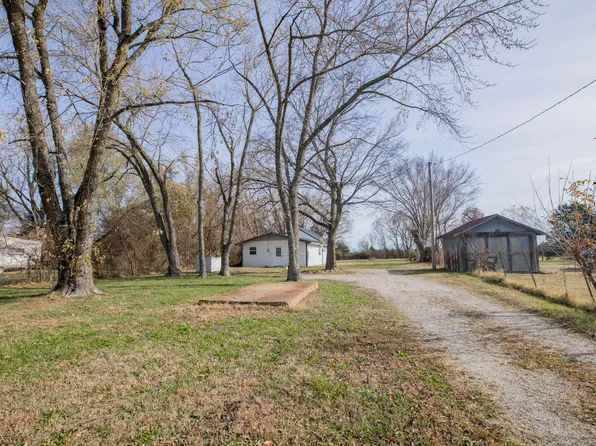 3170 Highway O, Flemington, MO 65650