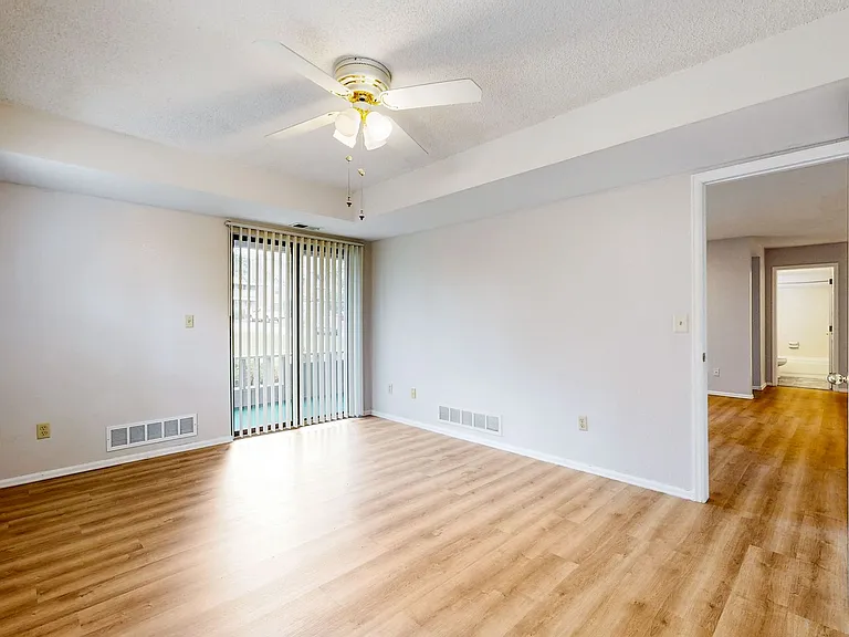 12024 W Cross Dr #107 — Photo 12