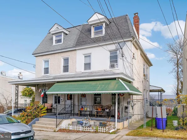 37 W 6th St, Bridgeport, PA 19405
