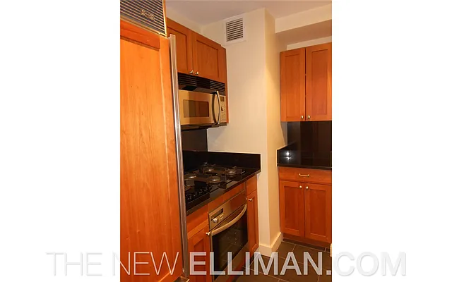 Rented by Douglas Elliman | media 57