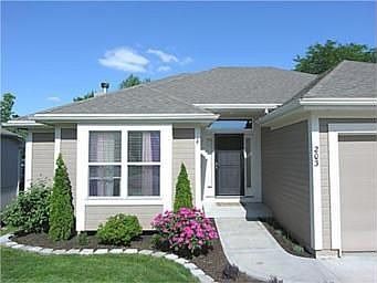 2nd image of 203 Hampton Dr