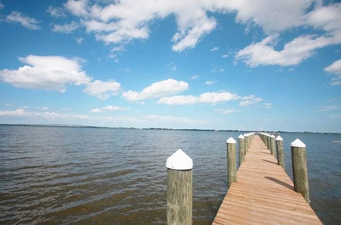 Dock Pineda