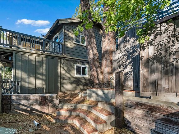 3rd image of 32061 Pine Cone Dr
