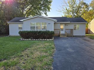 1417 W Bayview Ln, McHenry, IL 60051