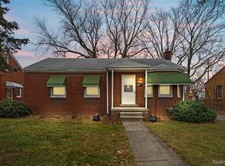 23018 David Ave, Eastpointe, MI 48021