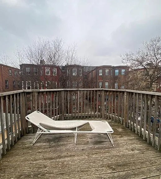 1435 Cambridge St — Photo 8