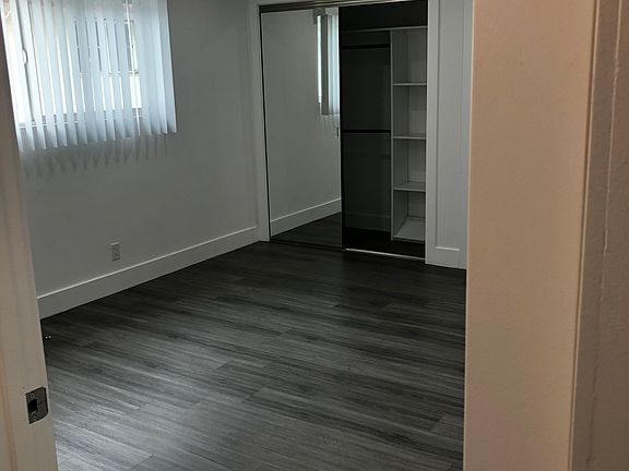 4th image of 1118 S Holt Ave #3R