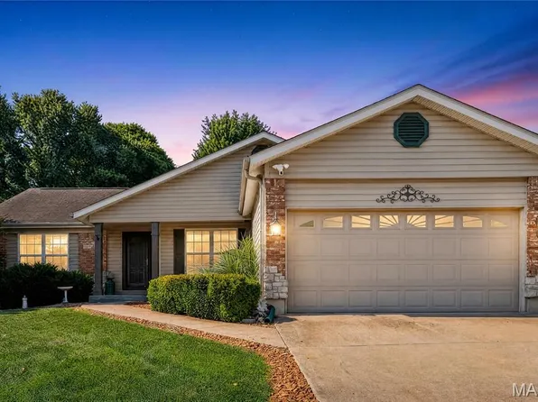 11 Eagle Chase Ct, Saint Peters, MO 63376