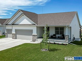 1119 34th St SE, Altoona, IA 50009