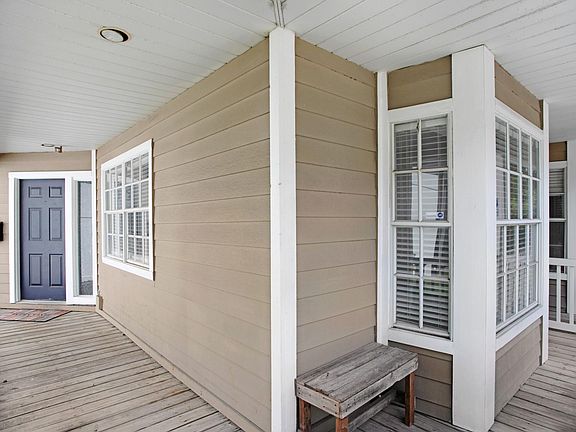 3rd image of 3406 W Palmira Ave #C