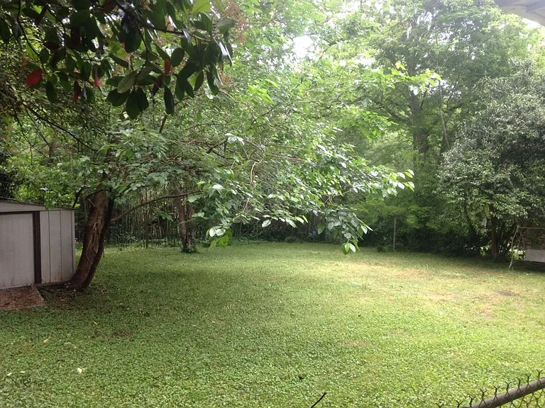 35 Jefferson Cir — Photo 3