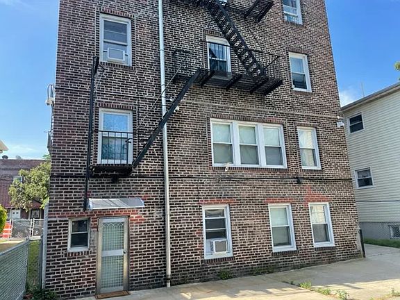 3rd image of 100-09 32nd Ave #7FAM