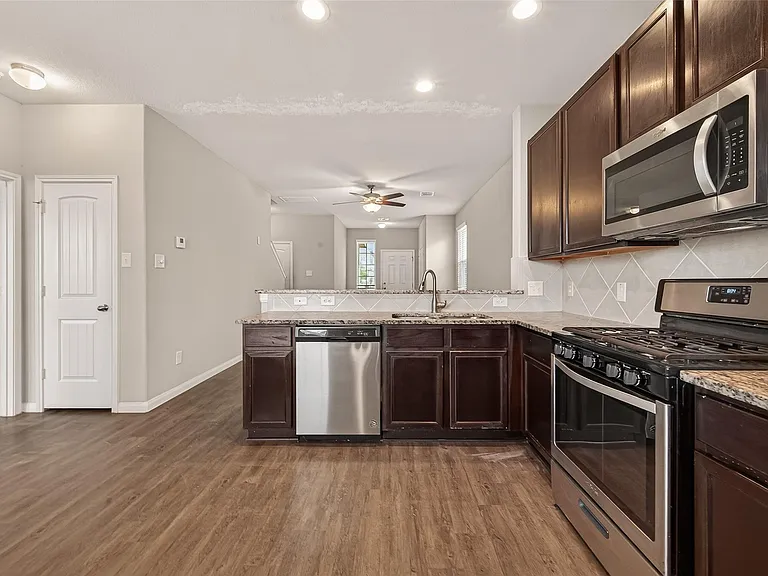24902 Signorelli Way — Photo 5