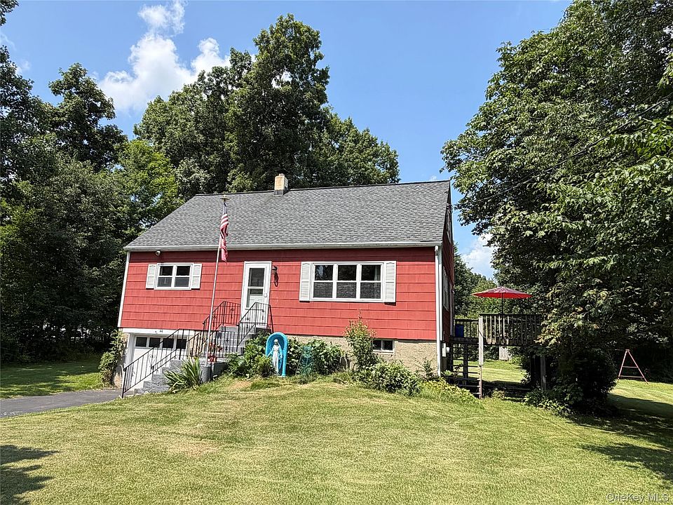 1st image of 44 Somerset Lane