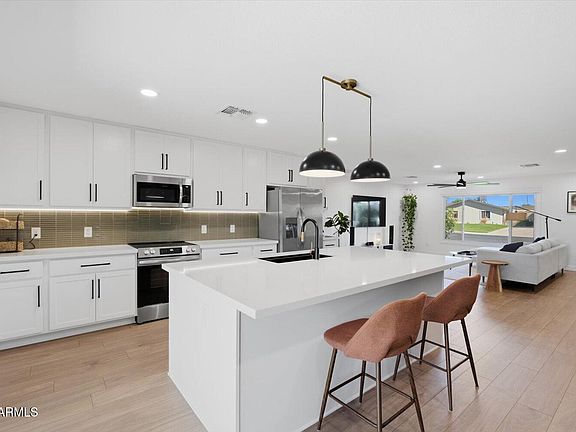 5th image of 4414 S TERRACE Road