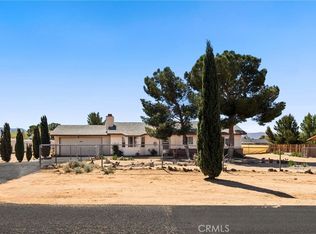 16737 Pauhaska Rd, Apple Valley, CA 92307
