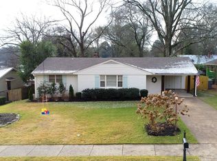 5531 Barfield Rd, Memphis, TN 38120