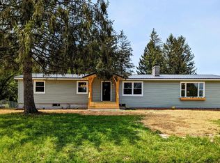 13 Brooklyn Rd, Freeville, NY 13068