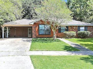 9813 Buttercup Dr, Baton Rouge, LA 70809