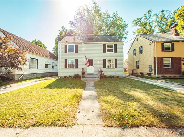 105 Hollywood Ave, Buffalo, NY 14220