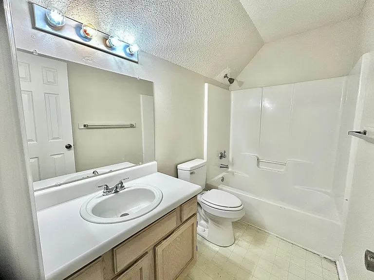 189 Wildflower Ln — Photo 14