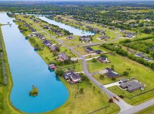 107 Lago Cir, Santa Fe, TX 77517