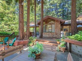 151 Hillcrest Ln, Kentfield, CA 94904