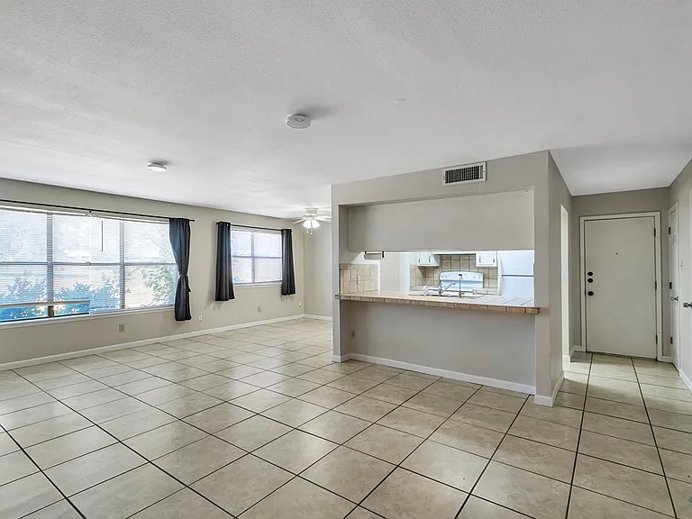 424 W Pecan Ave #B — Photo 14