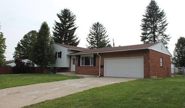 1st image of 807 Beverly Dr