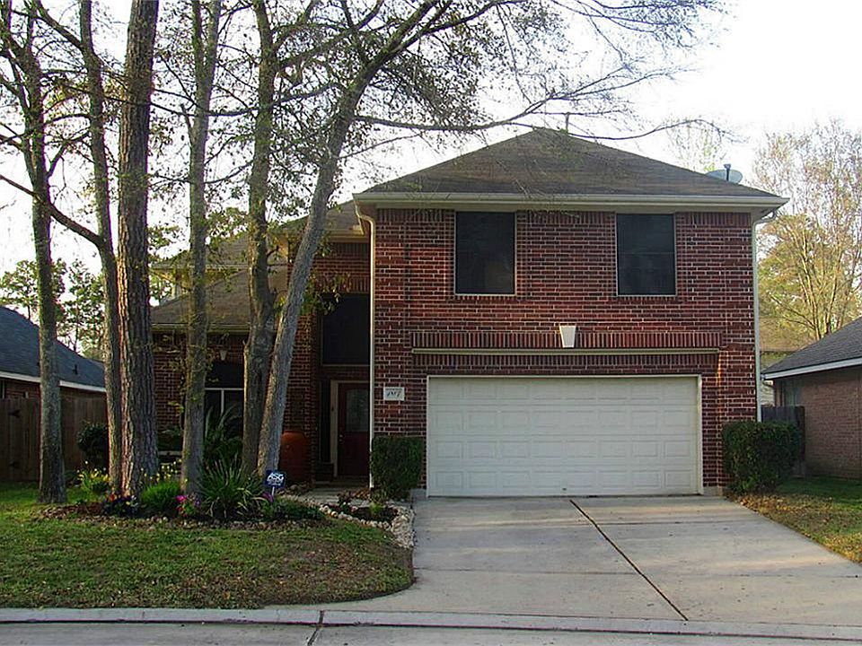 Two Story Home in Kingwood
